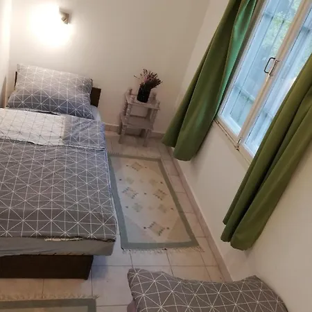Bauer Vendeghaz Balatonakarattya